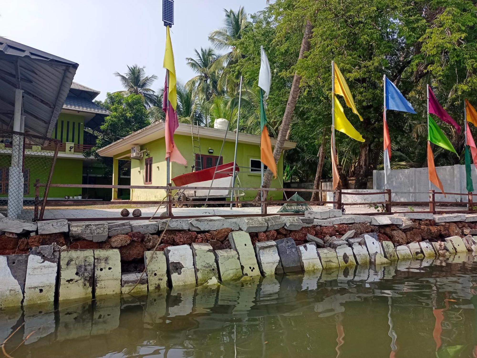 Kalamana Serene Chavakkad Bilik gambar